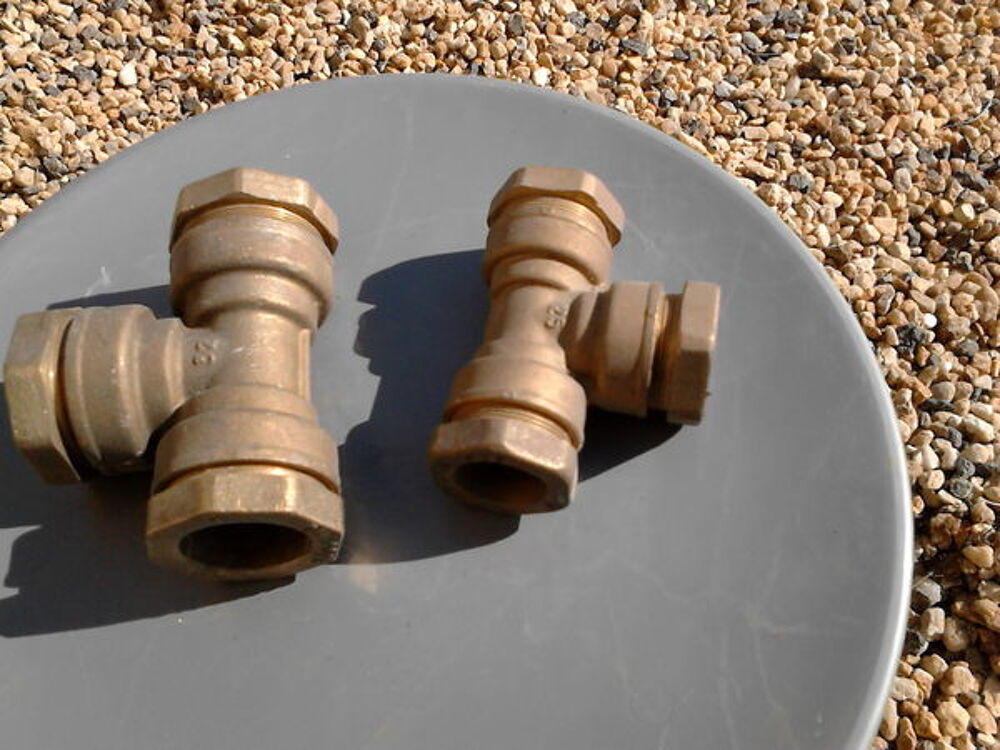 t&eacute; de raccordement tube poly&eacute;thyl&egrave;ne diam&egrave;tre 25 Bricolage