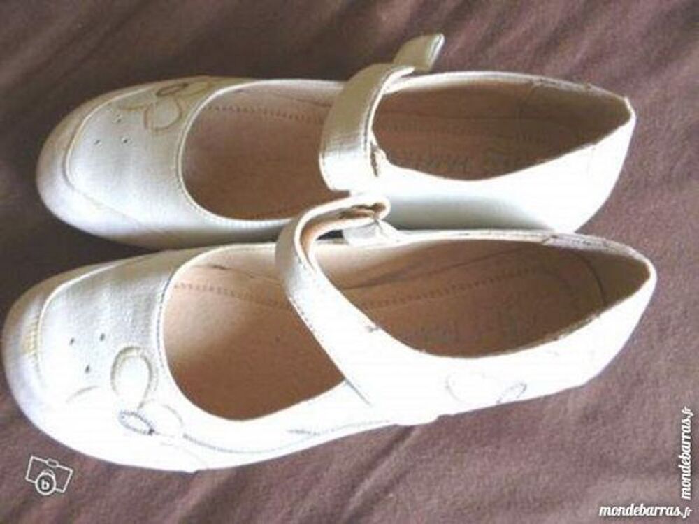 Chaussures/ derbies beige femme Pointure 37 Chaussures