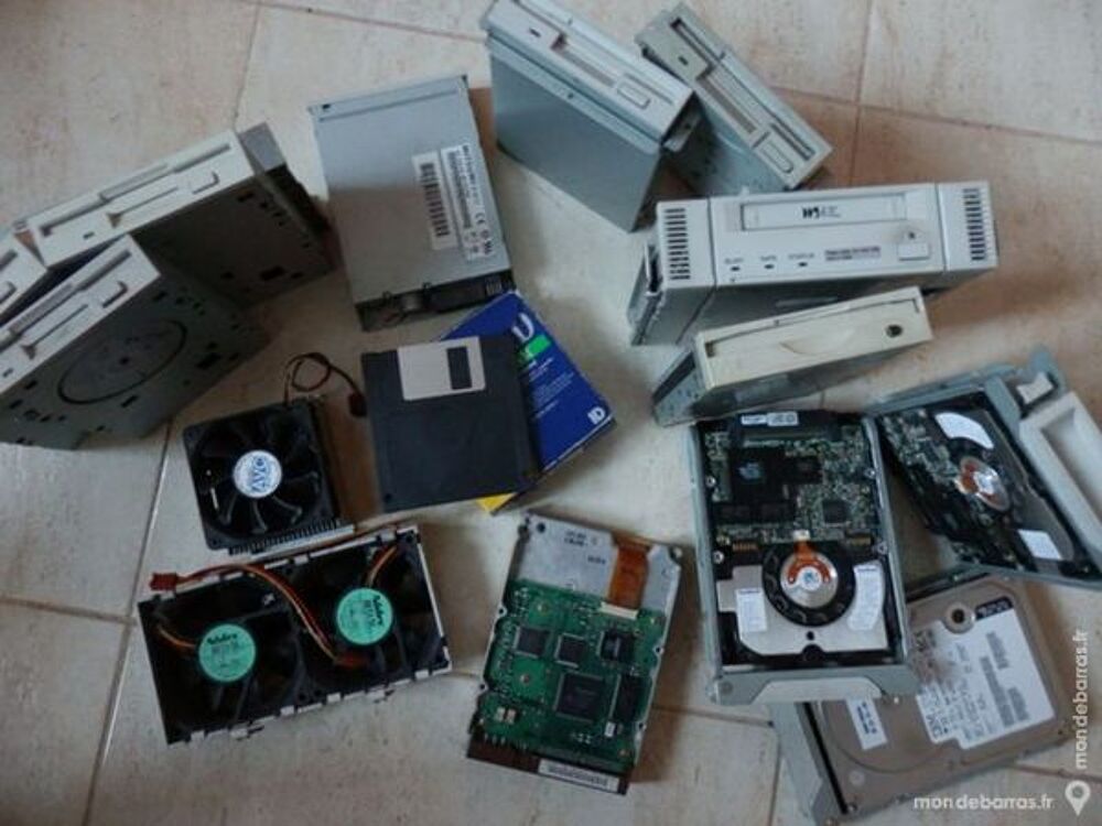 Disques durs - Lecteurs disquettes -Ventillateurs Matériel informatique