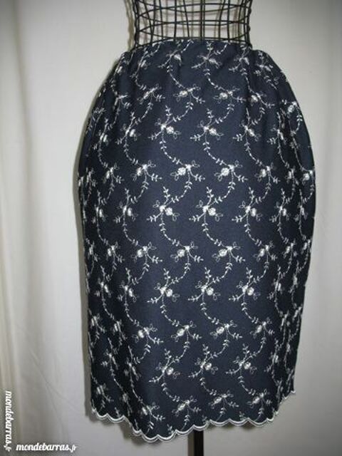 Jupe courte en polyester/viscose NEW LOOK -T 38/40 8 Antony (92)