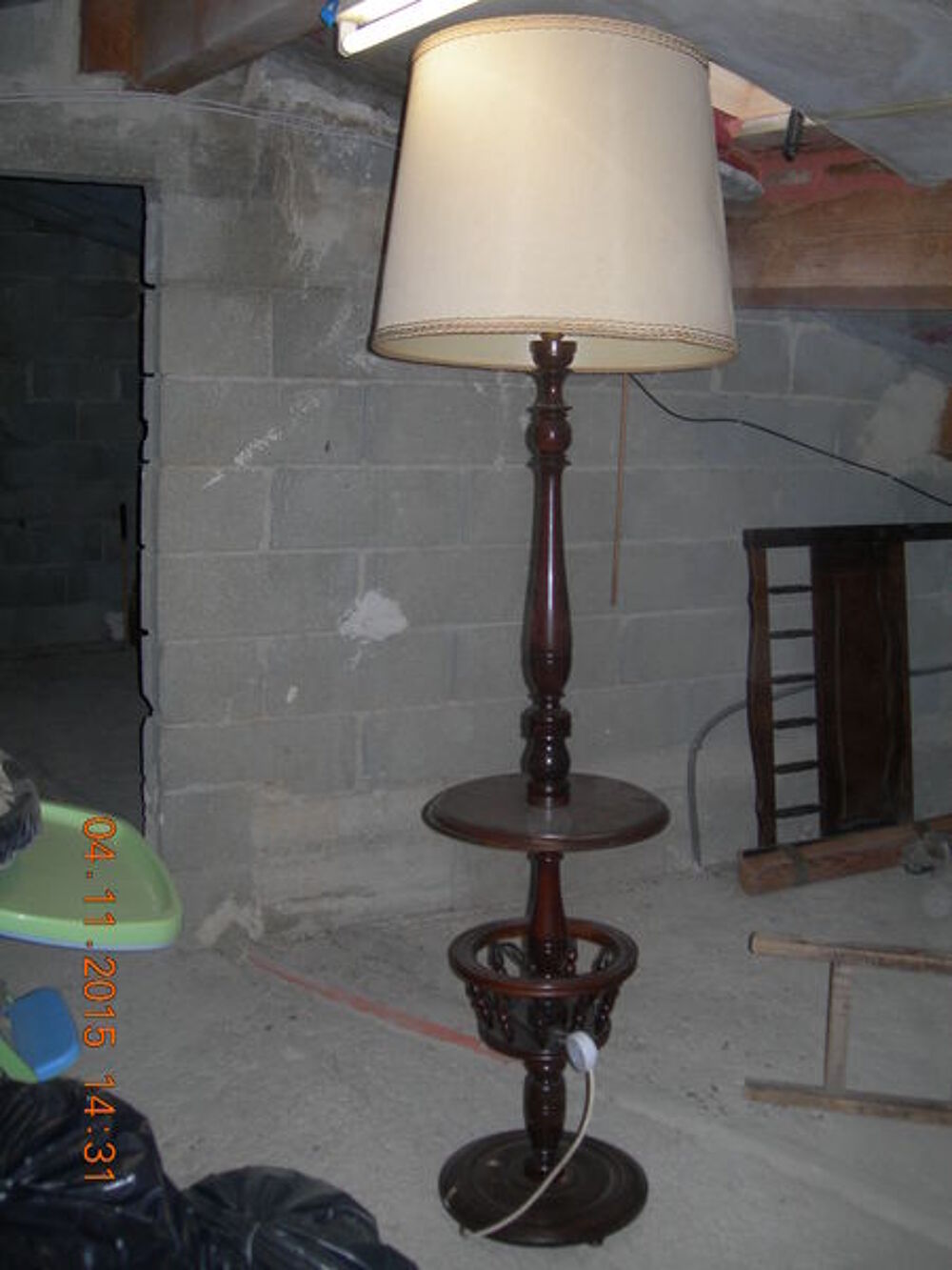 LAMPADAIRE Décoration