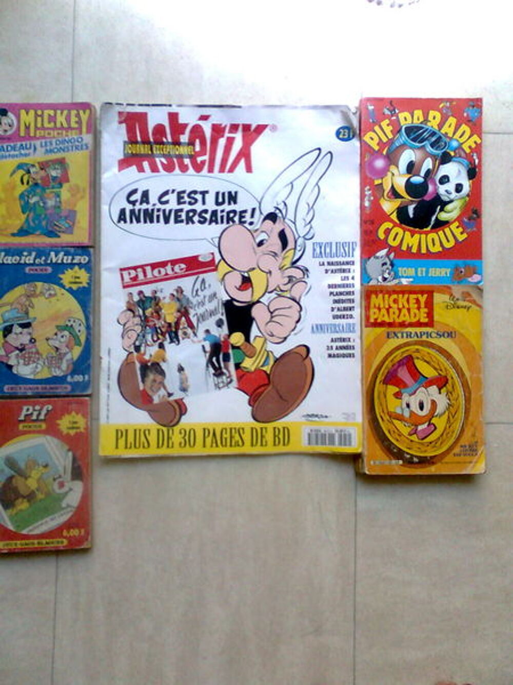 lot23 Ast&eacute;rix sp.Mickey parade, Pif...zoe Livres et BD