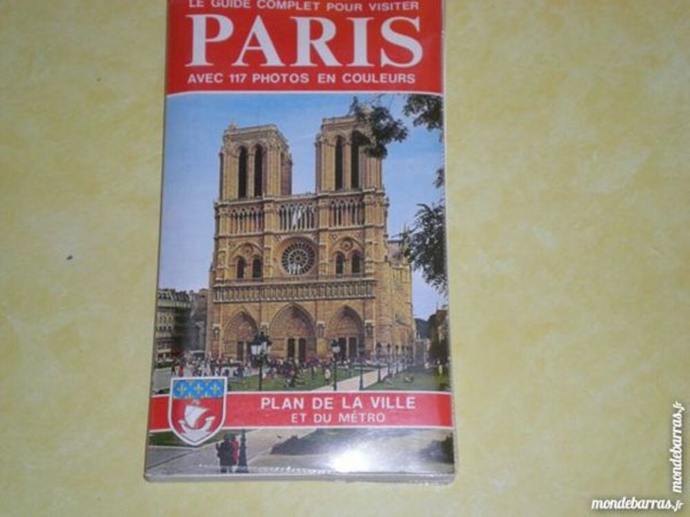 &quot;livre &quot;&quot; Guide de Paris &quot;&quot;&quot; 