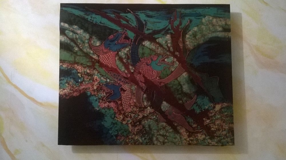 Batik ancien sign&eacute; par l'artiste Décoration