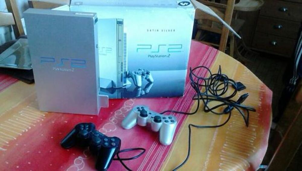 Playstation2 quicksylvers argent&eacute; Consoles et jeux vidos
