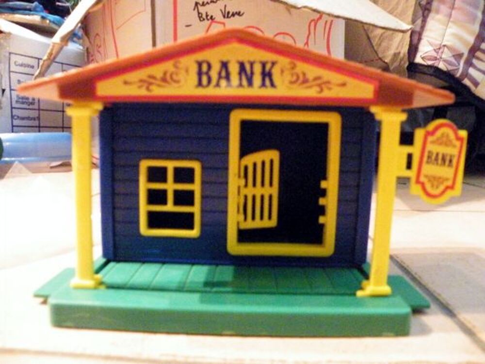 banque a monter Jeux / jouets