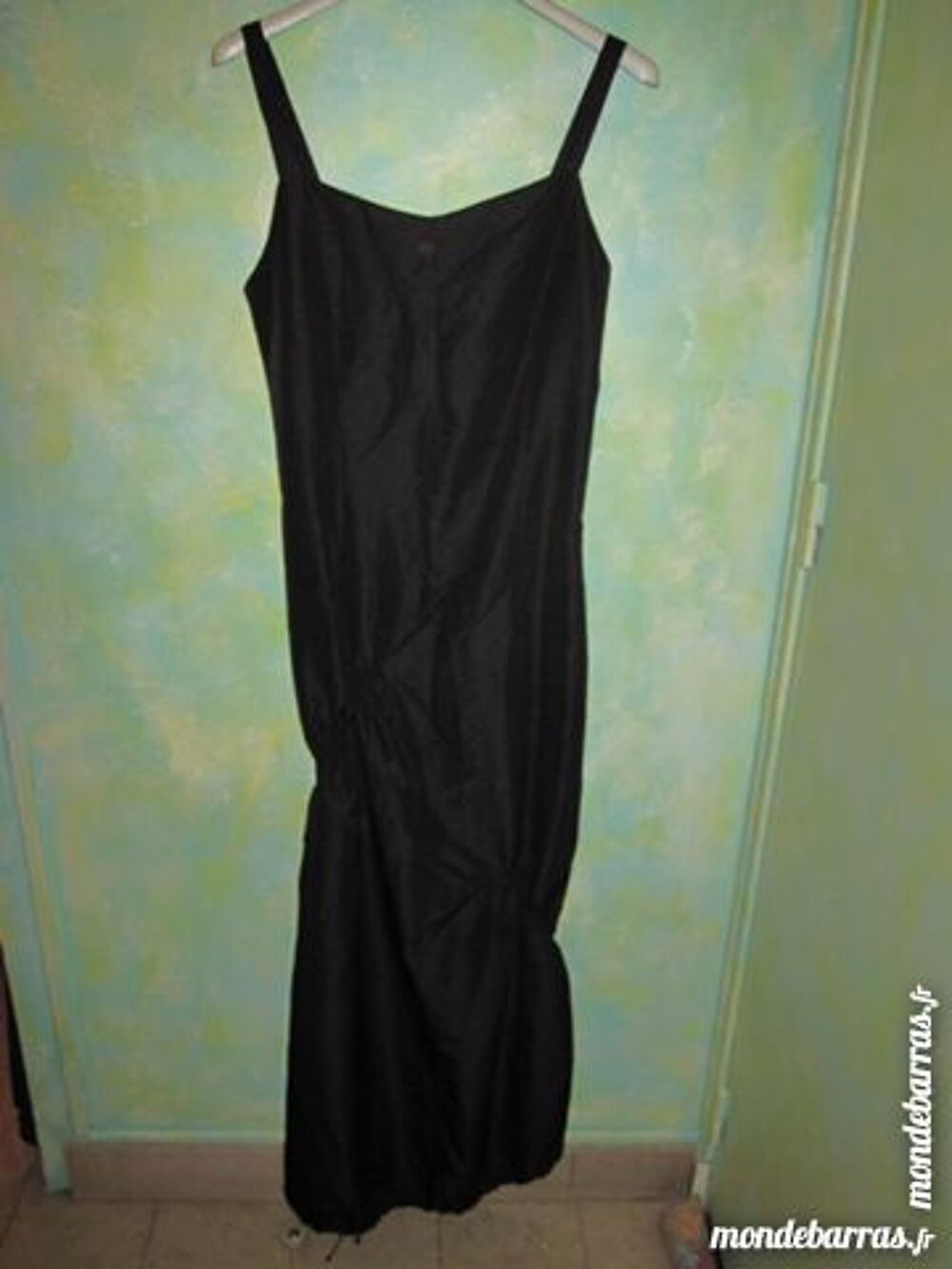 Robe longue &agrave; bretelle 36 Noir Vêtements