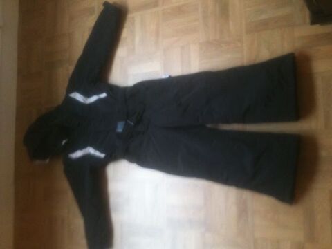 VEND ENSEMBLES COMBINAISON SKI POUR ENFANTS 70 Bondy (93)
