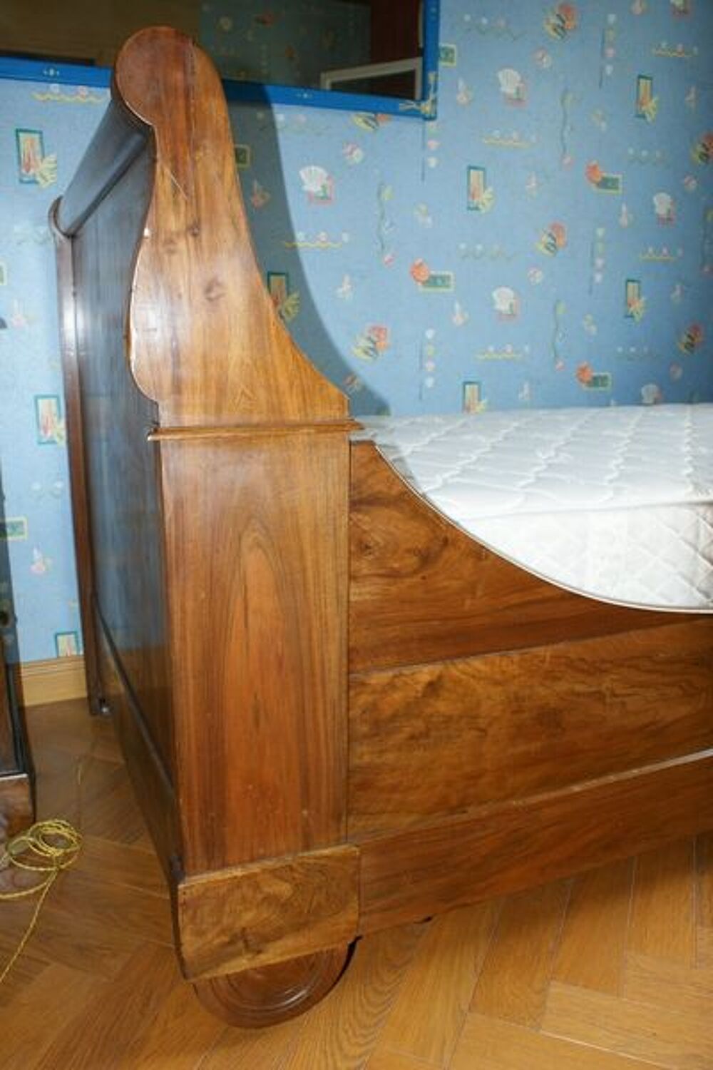 Lit Ancien Noyer une place Meubles