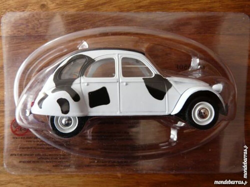 3 MODELES DE 2 CV NOREV Jeux / jouets