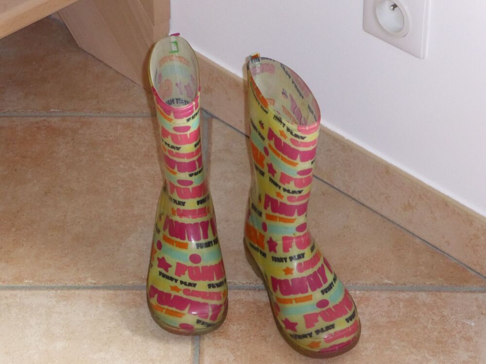 BOTTES DE PLUIE POINTURE 34 Chaussures