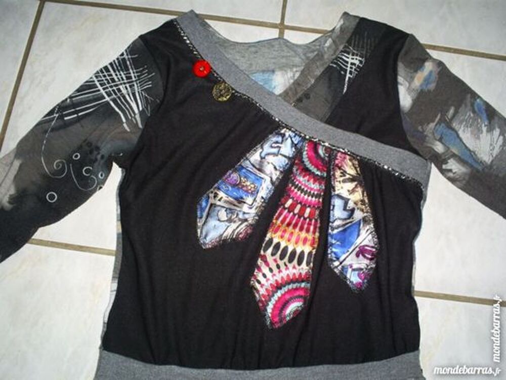 Robe style DESIGUAL Vêtements