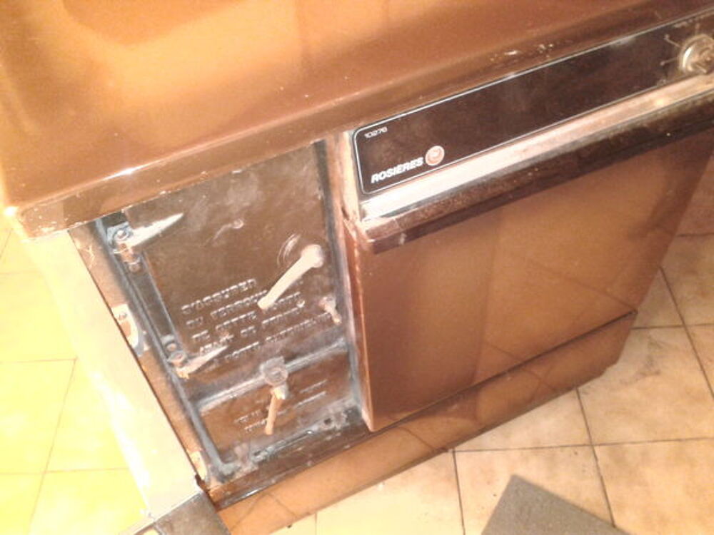 cuisini&eacute;re &agrave; bois Rosi&eacute;res Electroménager