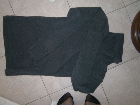 T Shirt manches longues 12 ans 2 Annonay (07)