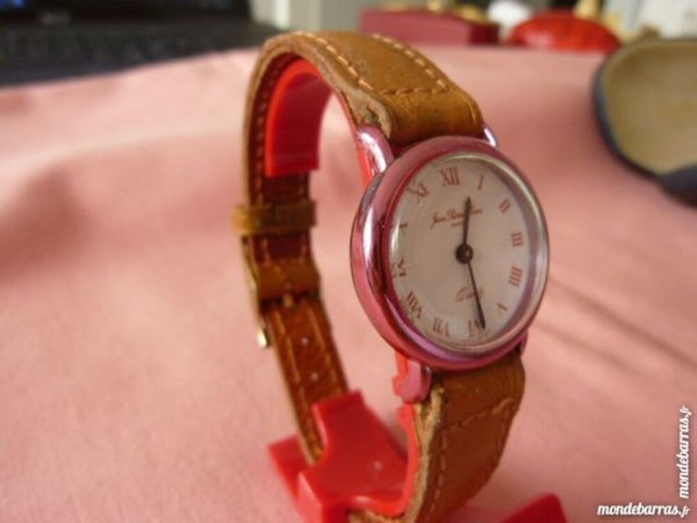 Jean Pierre RIVES PARIS montre dame DIV0133 Bijoux et montres
