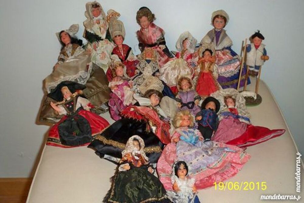 POUPEES DE COLLECTION 