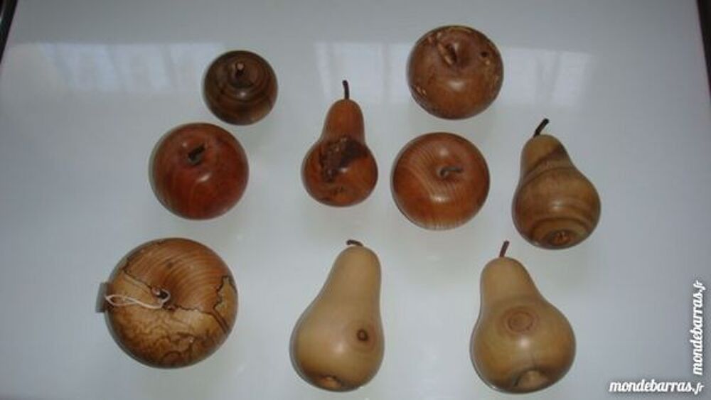 POMMES - POIRES en BOIS rares Décoration