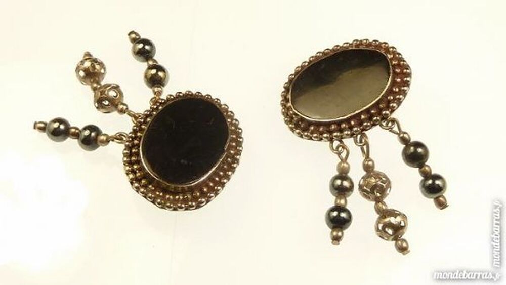 Boucles d'oreilles Bijoux et montres