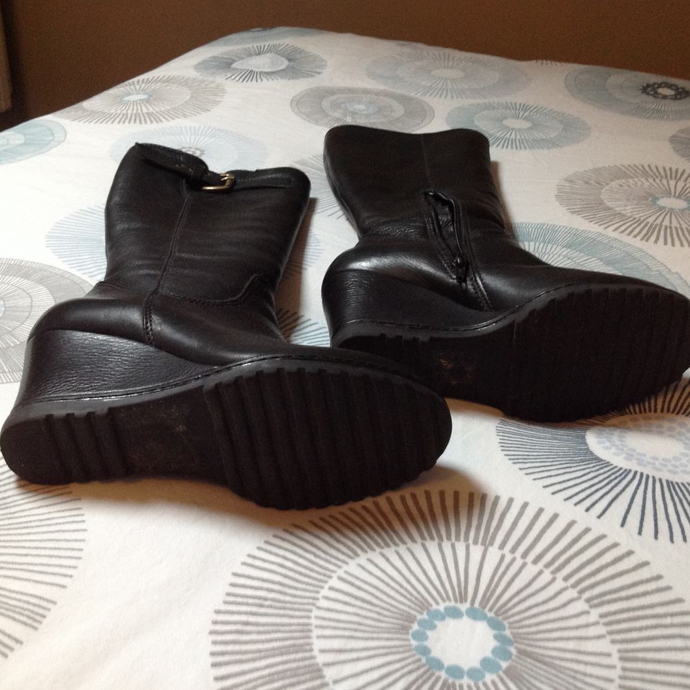 Bottes hautes cuit noir Chaussures