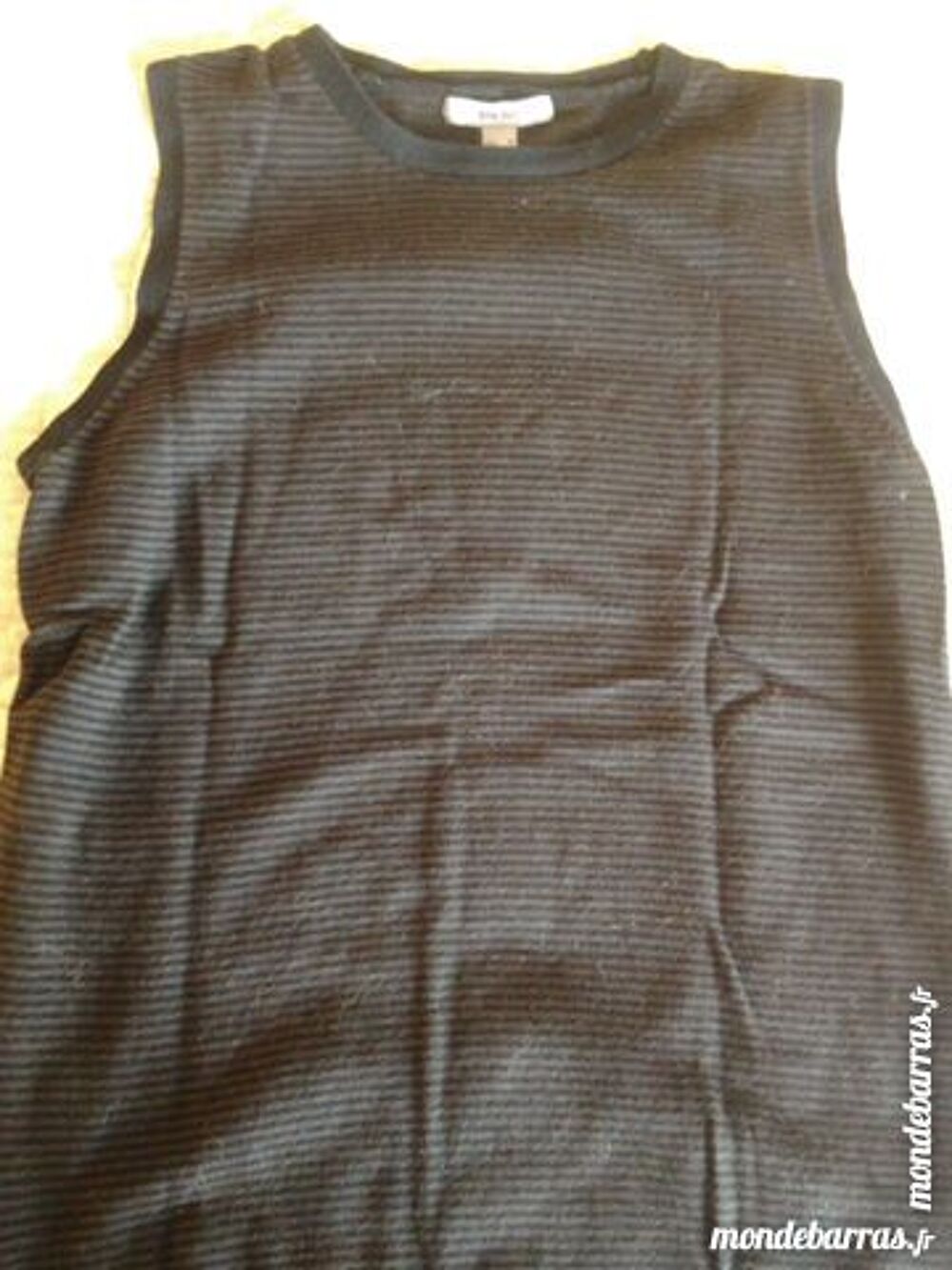 D&eacute;bardeur en laine Vêtements