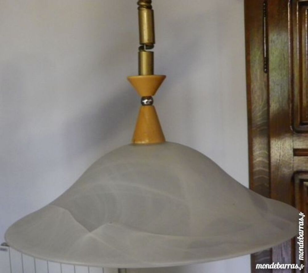 LAMPE A SUSPENDRE EN OPALINE DIAMETRE 45 CM Décoration