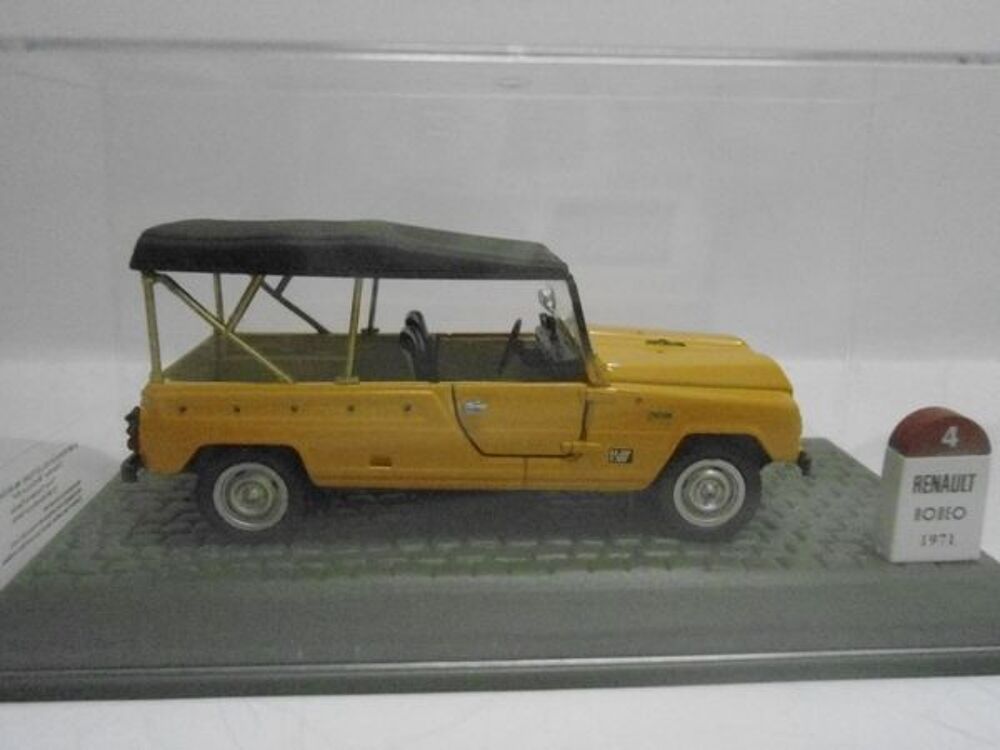 Renault Rod&eacute;o coursi&egrave;re capot&eacute;e 1971 