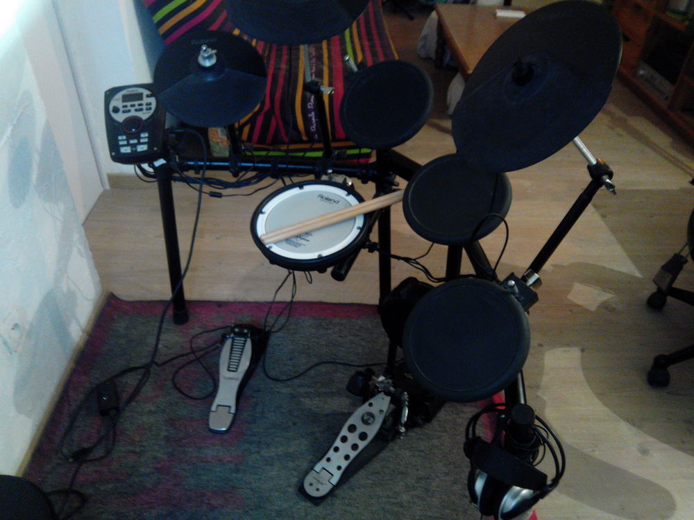 Batterie Roland TD-11K (Mod&egrave;le complet et compact) Instruments de musique