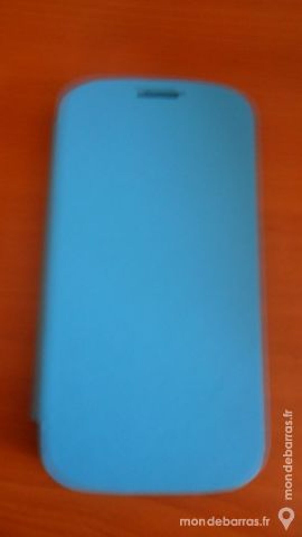 2 coques pour galaxy i9300 Téléphones et tablettes