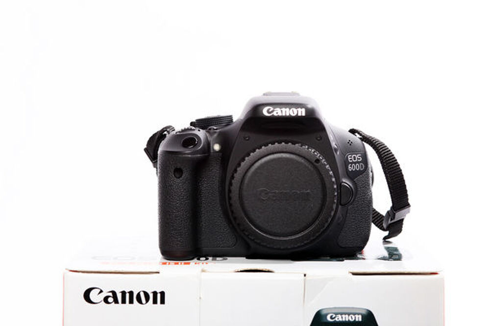 Pack Canon 600D + 18-55 Is II Photos/Video/TV