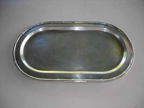 PLATEAU DE SERVICE DE TABLE EN PELTRINA 155 Bourrouillan (32)