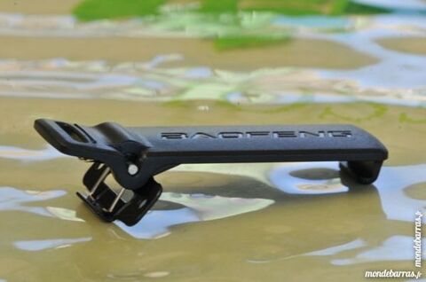 Clip de ceinture pour Baofeng UV-5r 5 Saint-Sylvain-d'Anjou (49)