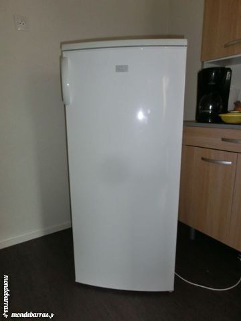 R&eacute;frig&eacute;rateur/Cong&eacute;lateur FAURE 232 litres Electroménager