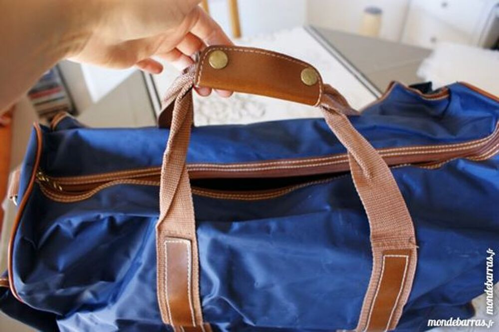 Grand sac de voyage multipoche Maroquinerie