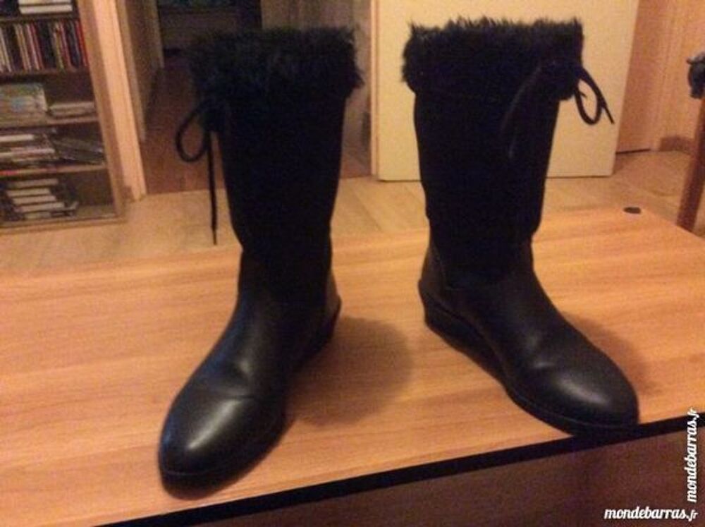 bottines molletonn&eacute;es Chaussures