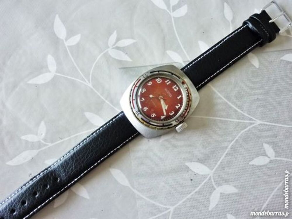 WOSTOK AMPHIBIAN montre RUSSE m&eacute;canique RUS0077 Bijoux et montres