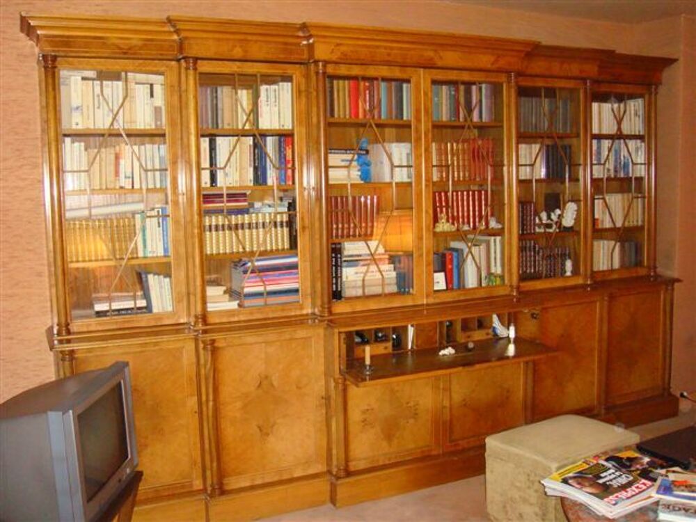 BIBLIOTHEQUE ANGLAISE Meubles