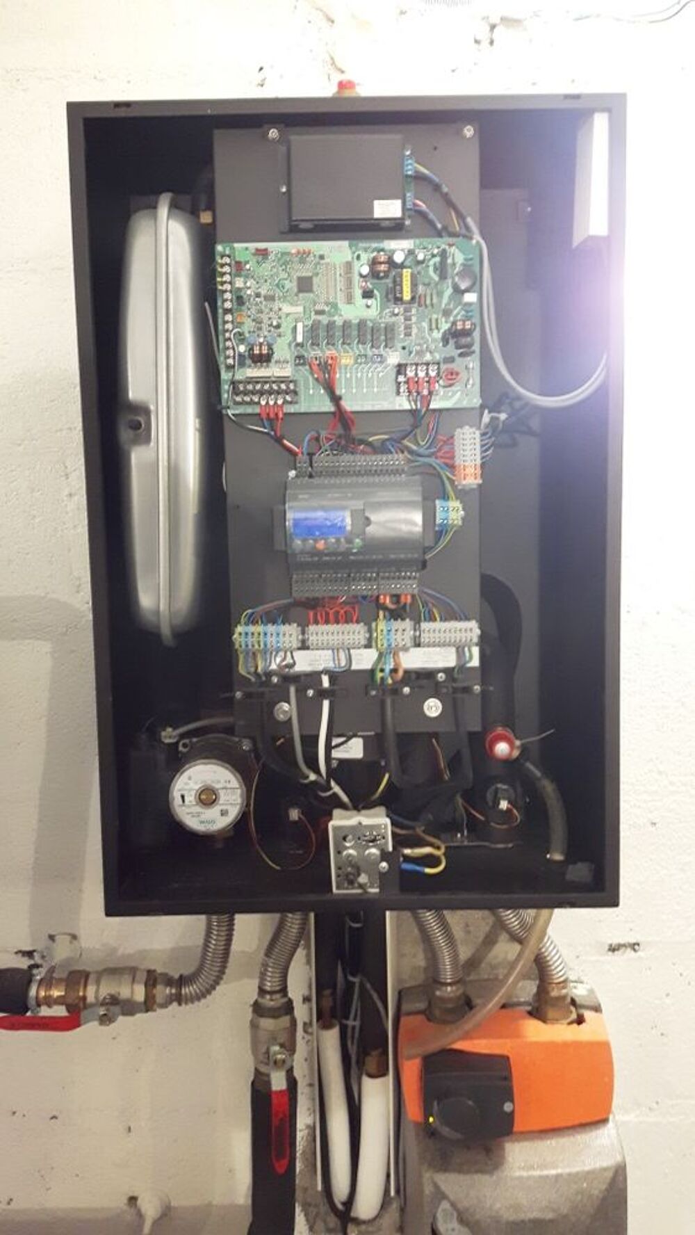 Module int&eacute;rieur Pompe &agrave; Chaleur 2 zones Bricolage