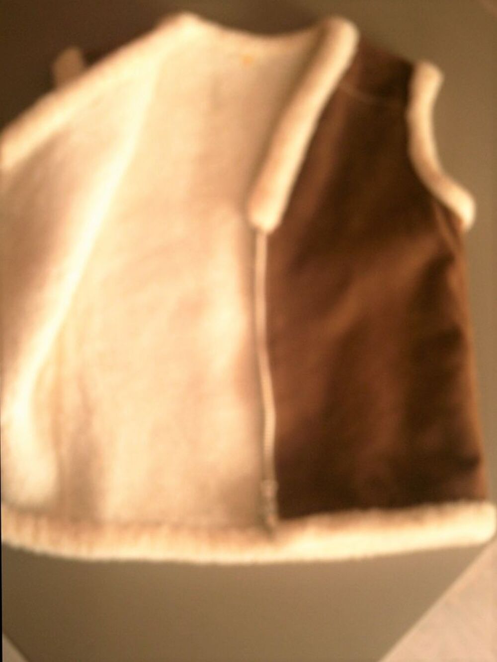 Gilet sans manche effet peau Vêtements enfants