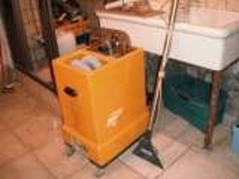 Injecteur - extracteur pour moquette Electroménager