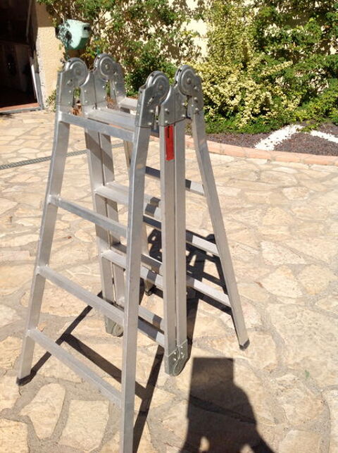 Echelle articul�e 4 Pans aluminium 95 N�vian (11)