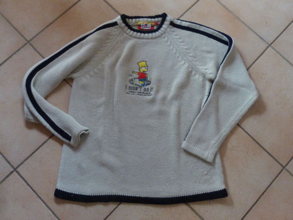 pull simpson taille m 
Vtements