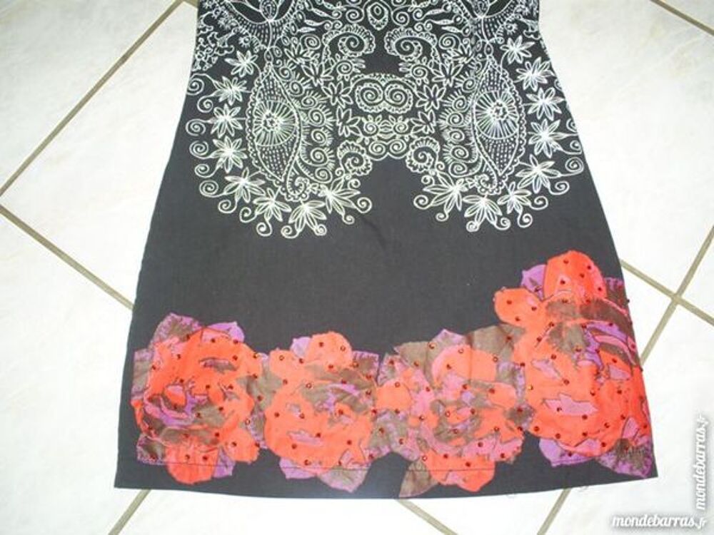 Robe DESIGUAL Taille 42 Vêtements