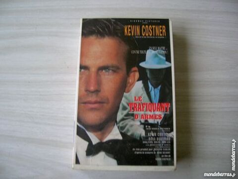 K7 VHS LE TRAFIQUANT D'ARMES - Kevin COSNER 3 Nantes (44)