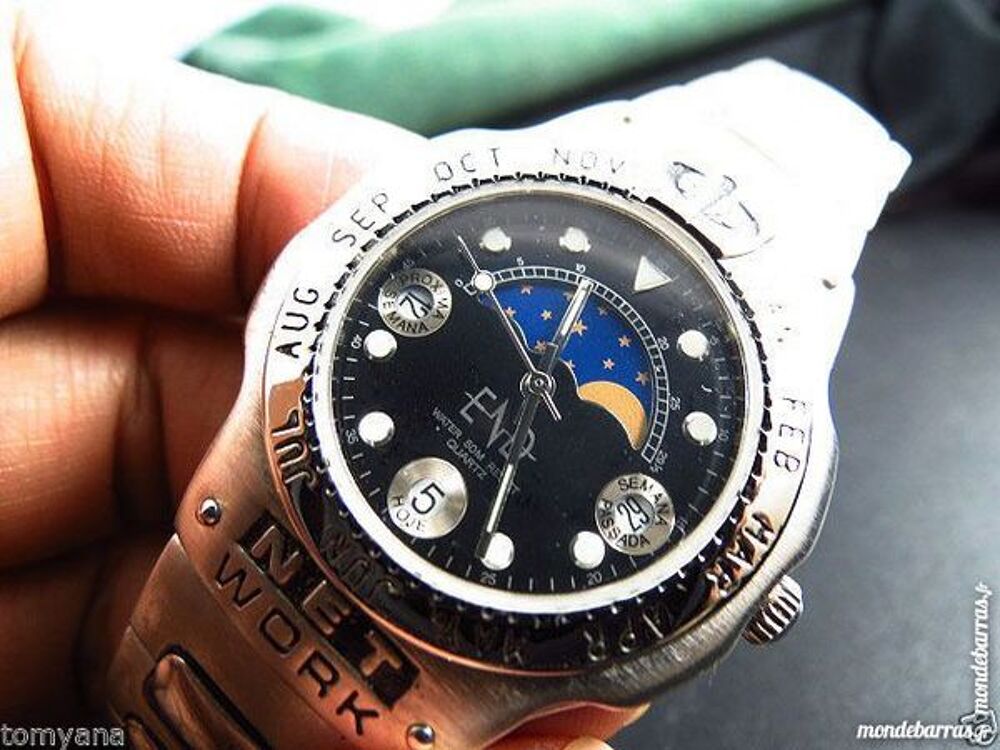 NETWORK MOONPHASE montre triple date DIV0419 Bijoux et montres
