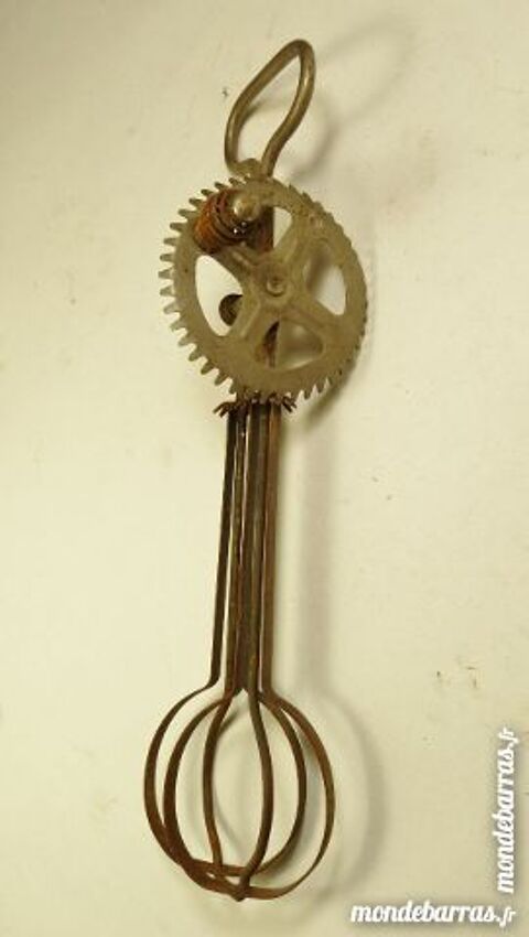 Fouet  manivelle (1950) 10 Montargis (45)