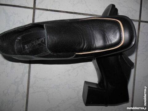 CHAUSSURES FEMME NOIRES NEUVES 1 Mulhouse (68)