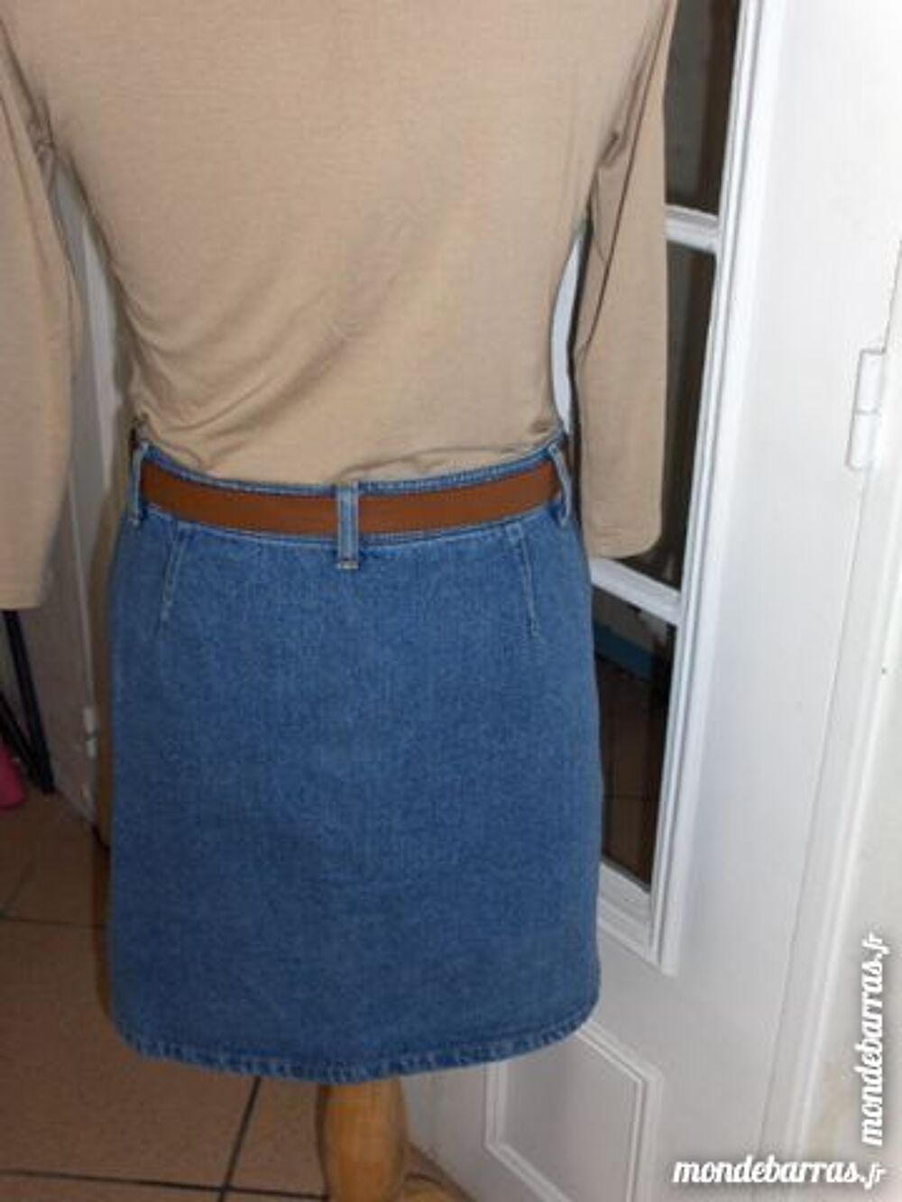 JUPE courte ( 42CMS) en jean's de MORGAN M Vêtements