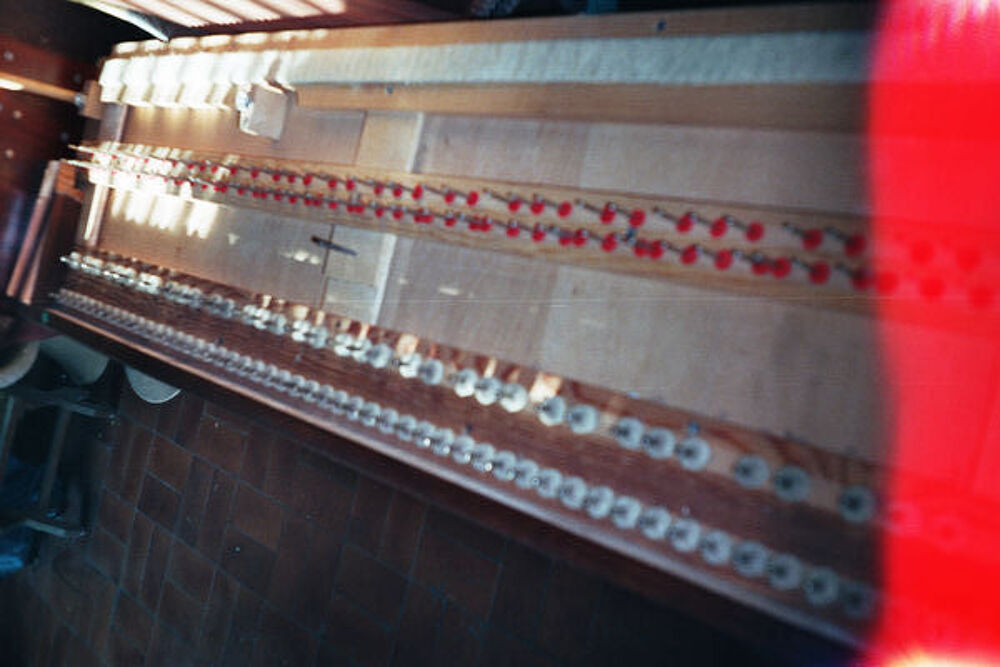 pianos droit " Legnica Instruments de musique