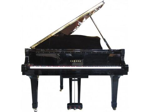 Piano 1/4 de queue Yamaha C3 13000 Neuilly-sur-Seine (92)