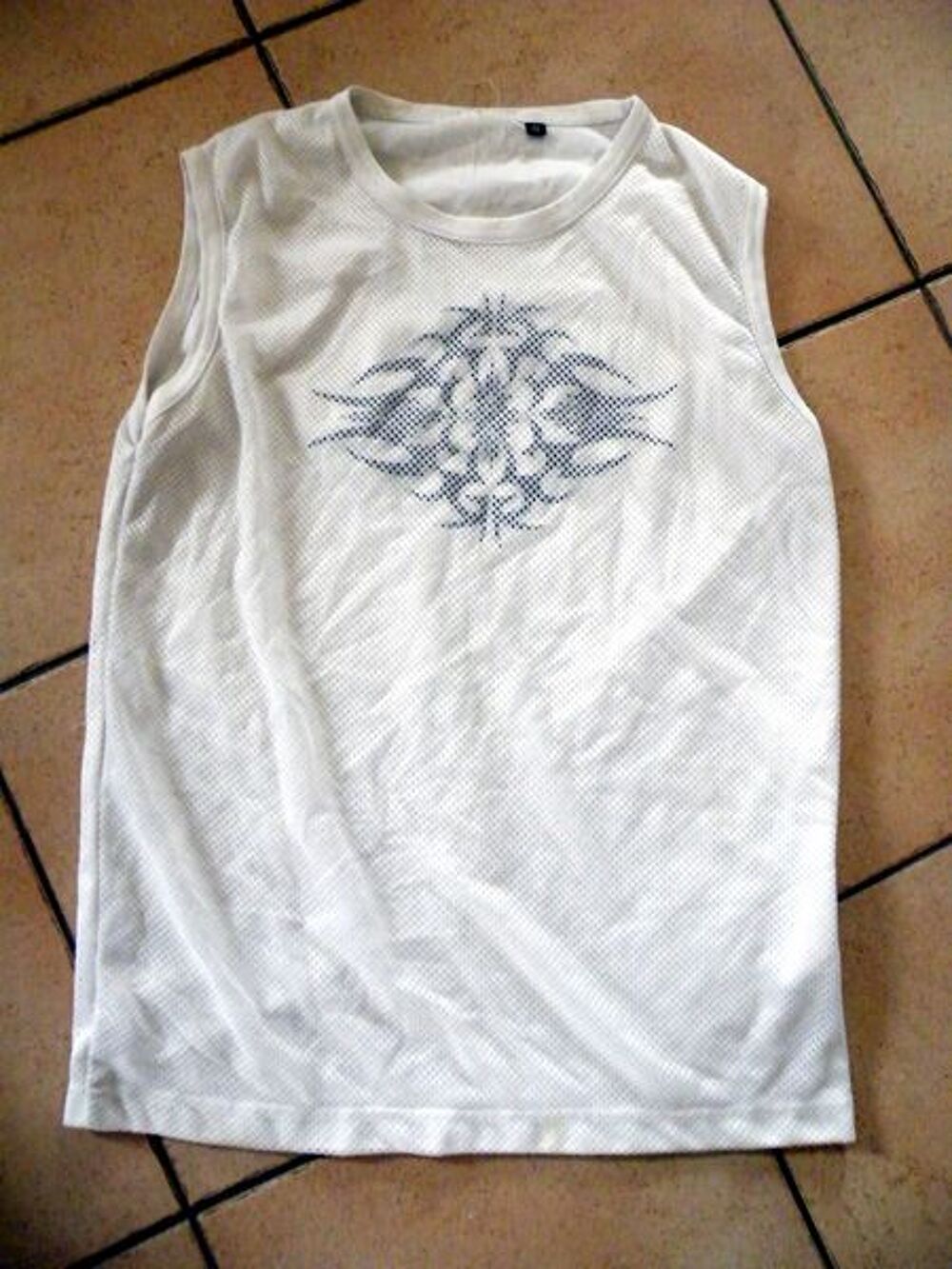 t shirt sans manche blanc Vêtements
